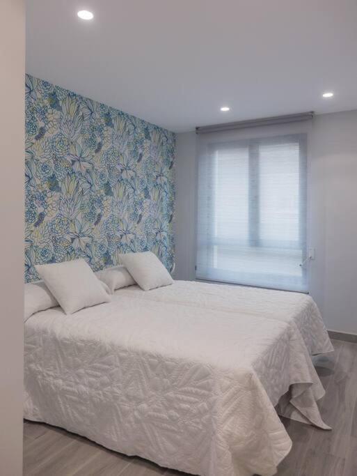Sakura Homes Ponferrada Centro 8 Plazas 外观 照片